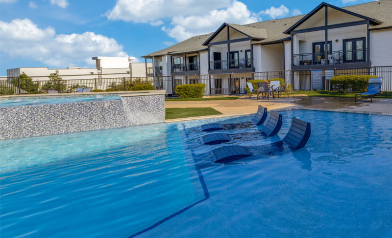 Gorgeous outdoor pool - Madison at Westinghouse Apartments in Georgetown, TX